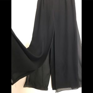 Light and Layered Chiffon/Poly Evening Pants (10)P